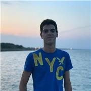 Profesor de refuerzo general e inglés a alumnos de primaria en Barcelona. Estudiante de Ingenieria en Sistemas Audiovisuales en La Salle Universitat Ramon Llull
